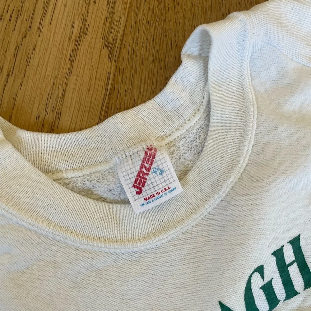 90’s vintage irish pub cut off sweatshirt - Picture 6 of 7